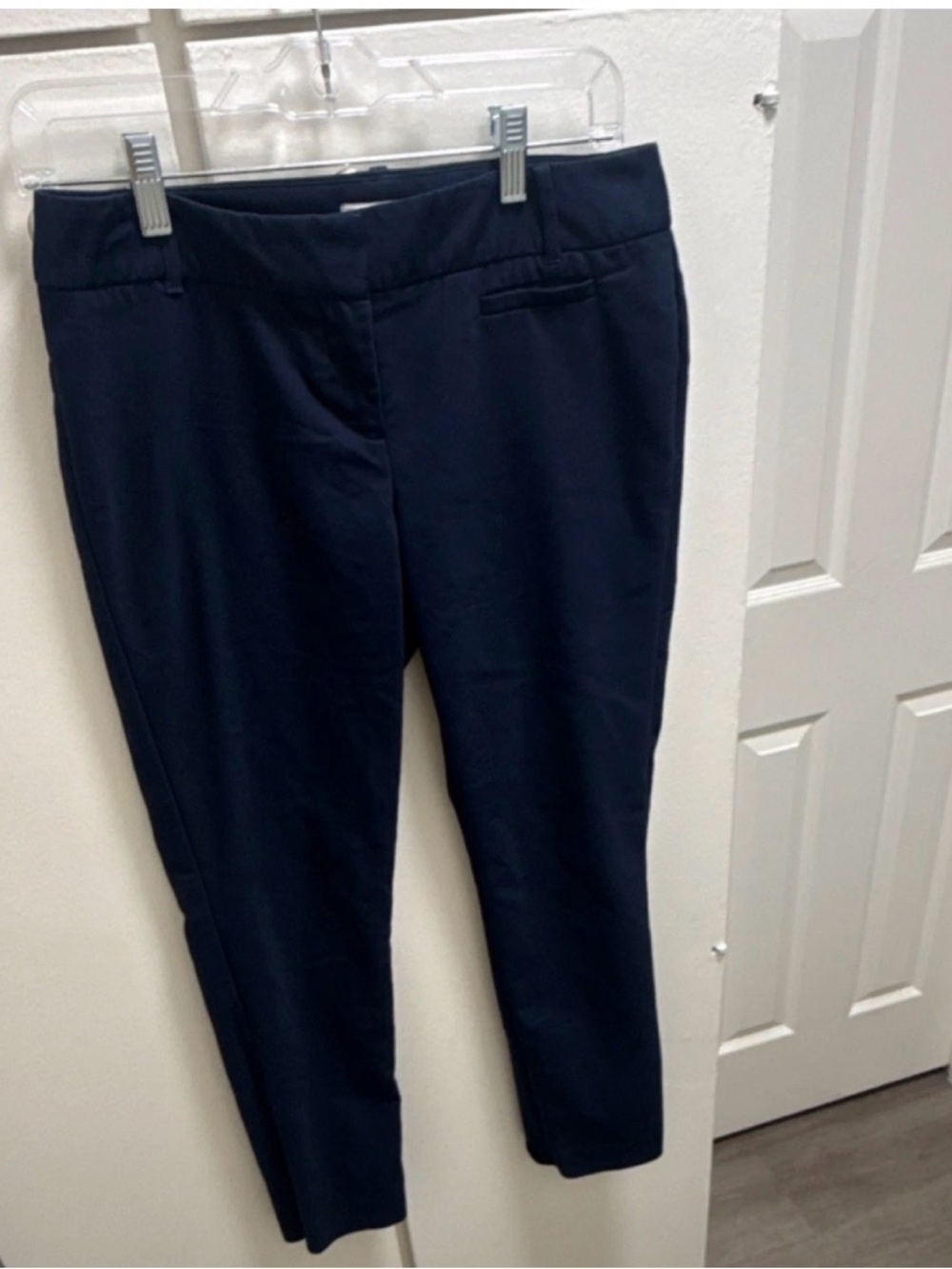 Van Heusen Navy Cropped Ponte Pants